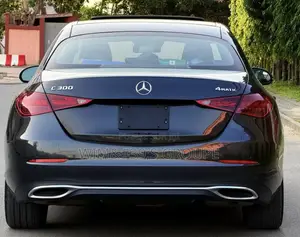 Nouveau Mercedes-Benz C300 2023 Noir