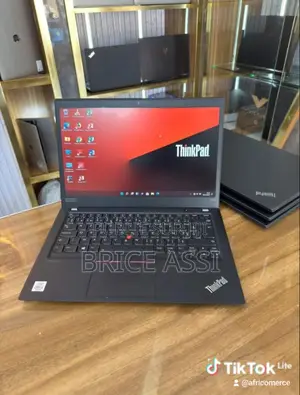 Nouveau Lenovo Thinkpad X1 Yoga 16GB Intel Core i7 SSHD (Hybrid) 512GB