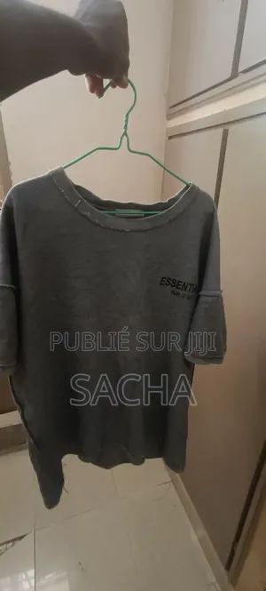 Ti- Shirt Essentials