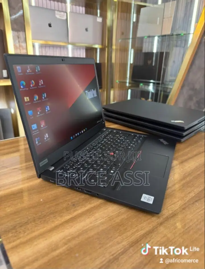 Nouveau Lenovo Thinkpad X1 Yoga 16GB Intel Core i7 SSHD (Hybrid) 512GB