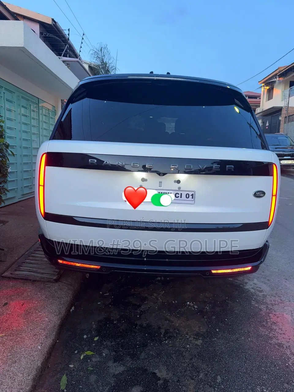 Nouveau Rover Land 2024 Rouge