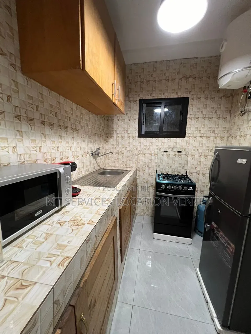 Meublé 1chbre Appartement dans Mt Location, Cocody à Louer