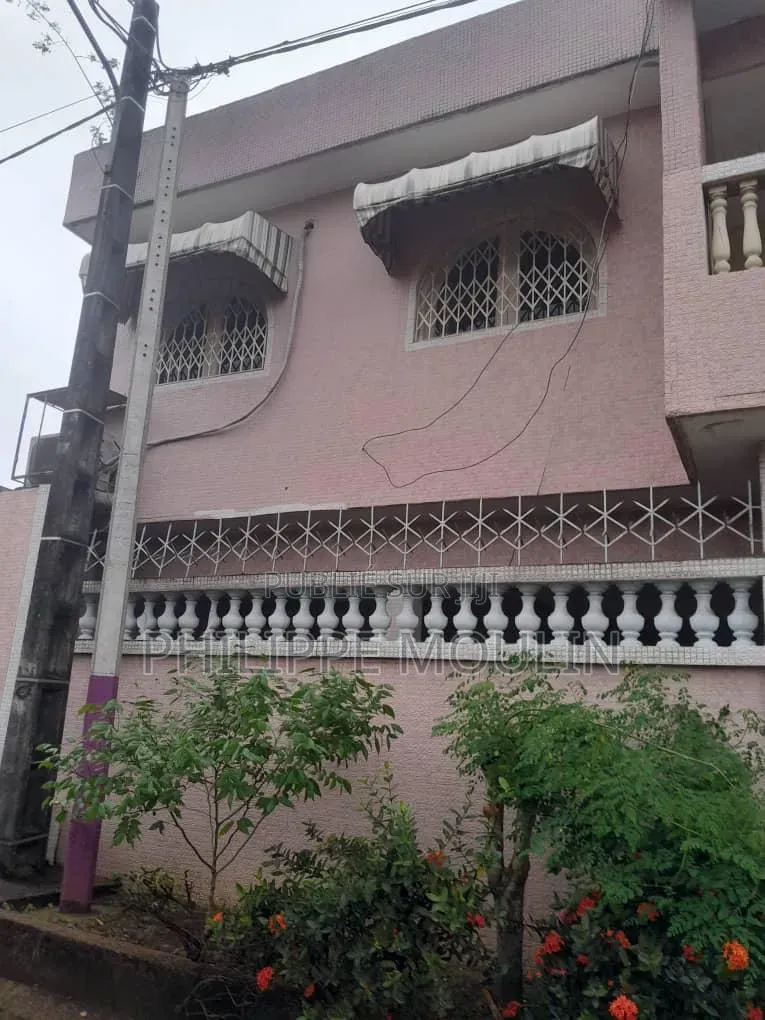 10chbre Duplex dans Elite Immobilier, Deux Plateaux à Vendre