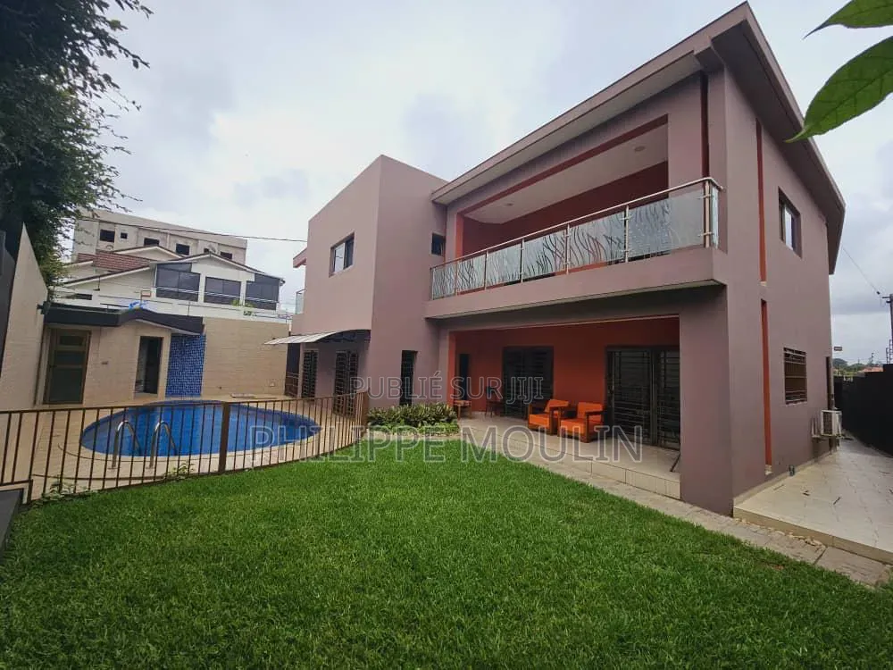 9chbre Duplex dans Elite Immobilier, Cocody à Vendre