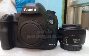 Canon Eos 5d Mark Iii + Canon 50mm F1.8