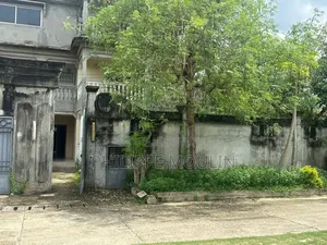 12chbre Duplex dans Elite Immobilier, Cocody à Vendre