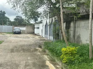 12chbre Duplex dans Elite Immobilier, Cocody à Vendre