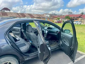 Toyota Yaris 2007 Gris