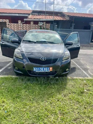 Toyota Yaris 2007 Gris