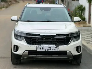 Kia Seltos 2024 Blanc