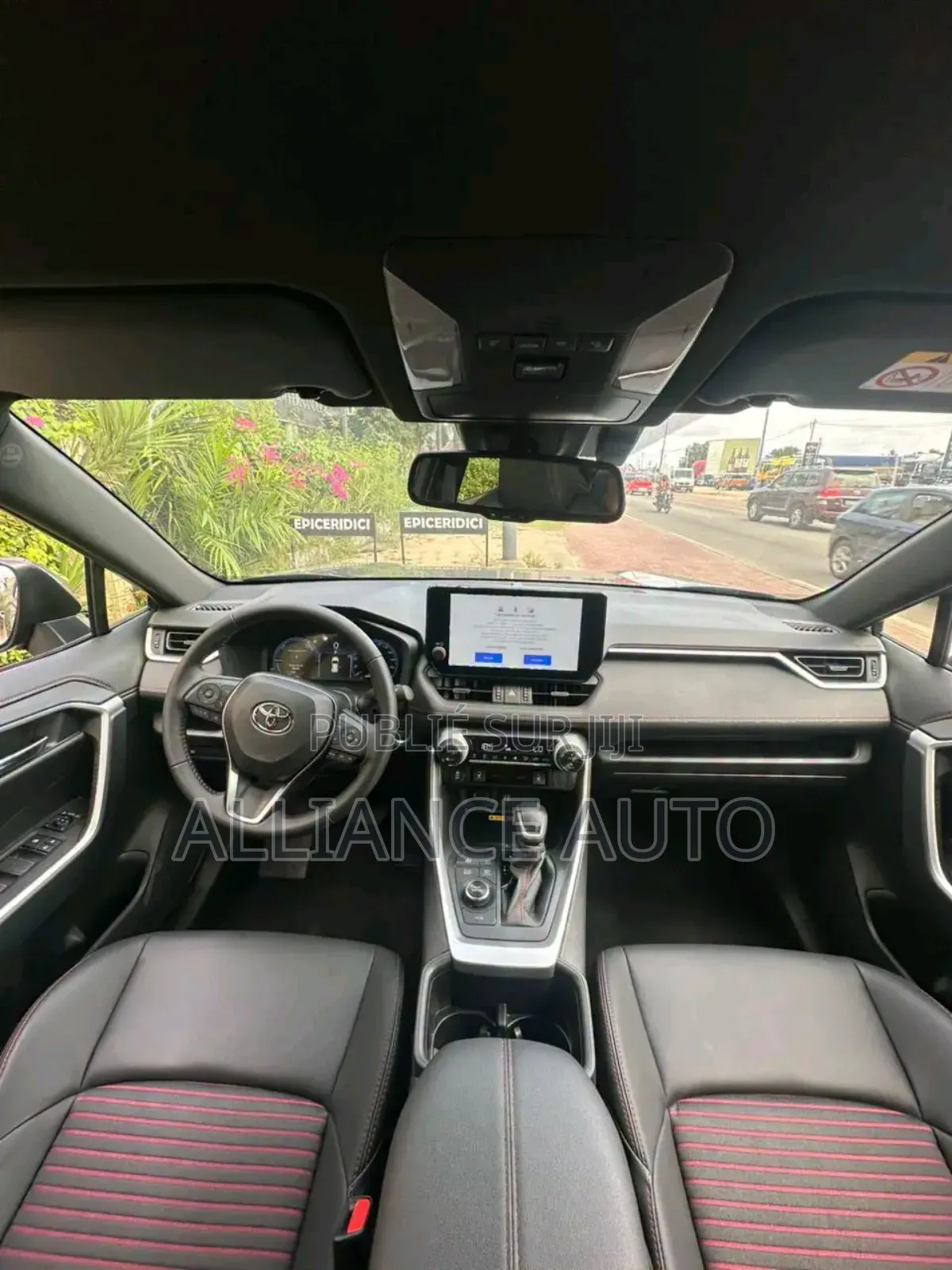 Nouveau Toyota RAV4 2025 Autre