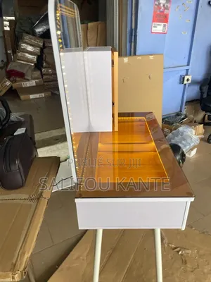 Armoire Coiffeuse Lumineux