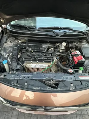 Suzuki Baleno 2023 Doré