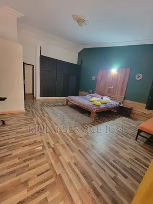 5chbre Duplex dans Ismaël Coulibaly, Cocody à Vendre