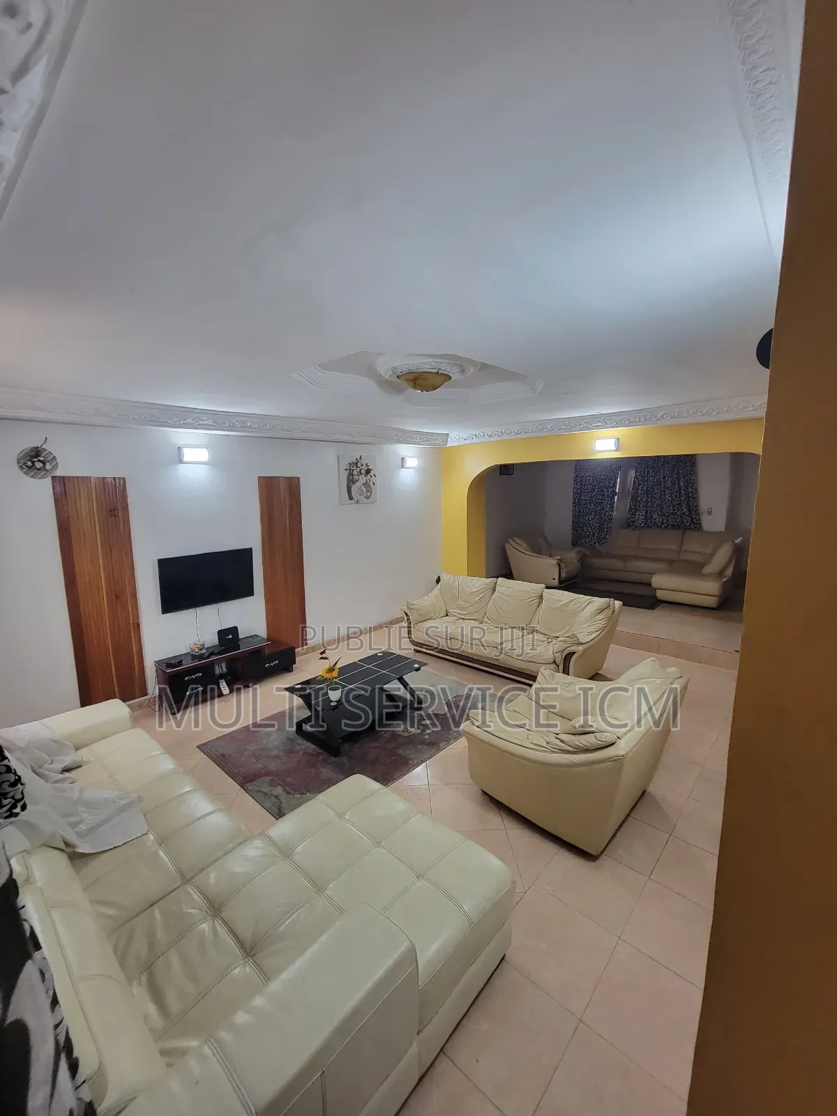 5chbre Duplex dans Ismaël Coulibaly, Cocody à Vendre