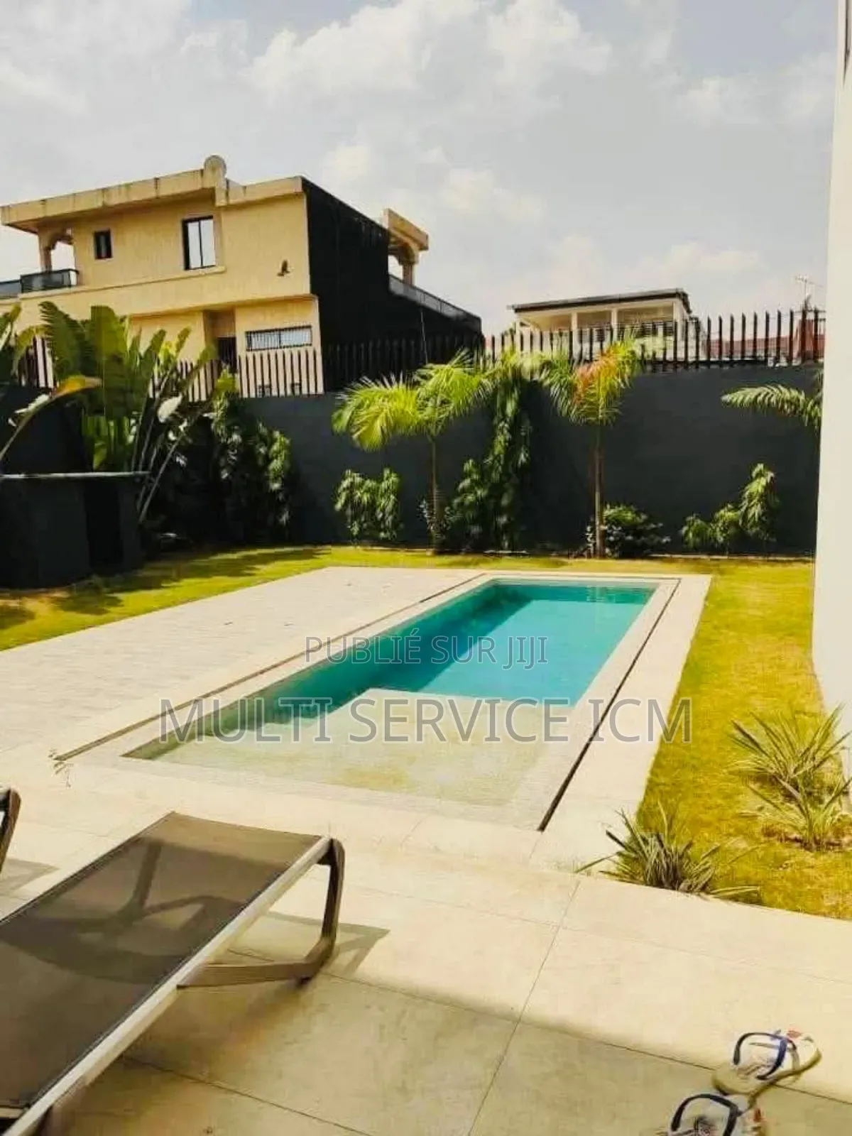 7chbre Duplex dans Cocody à Vendre
