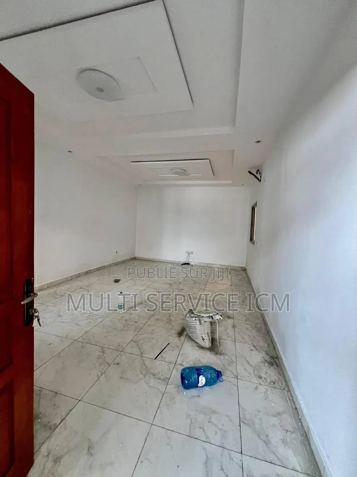 5chbre Duplex dans Ismaël Coulibaly, Cocody à Vendre