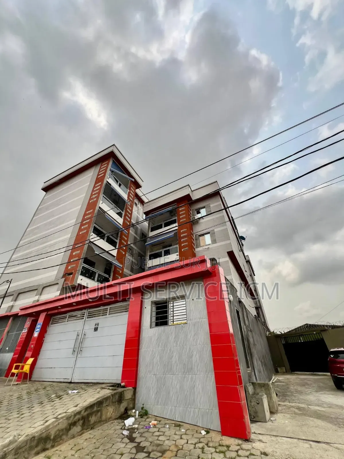 5chbre Duplex dans Ismaël Coulibaly, Cocody à Vendre