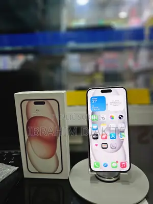 Apple iPhone 15 Plus 128 GB Or rose