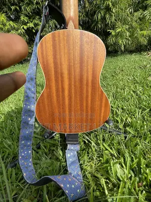 Ukulele BWS