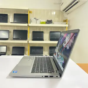 Ordinateur portable Dell Latitude 5410 16GB Intel Core i5 SSD 256GB