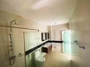 3chbre Appartement dans Cocody à Louer