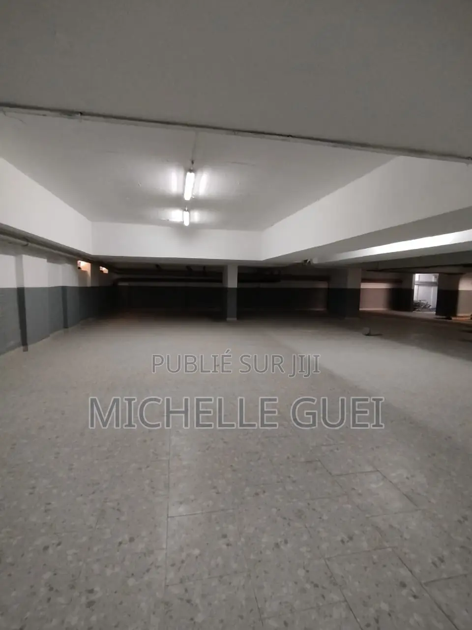 3chbre Appartement dans Cocody à Louer