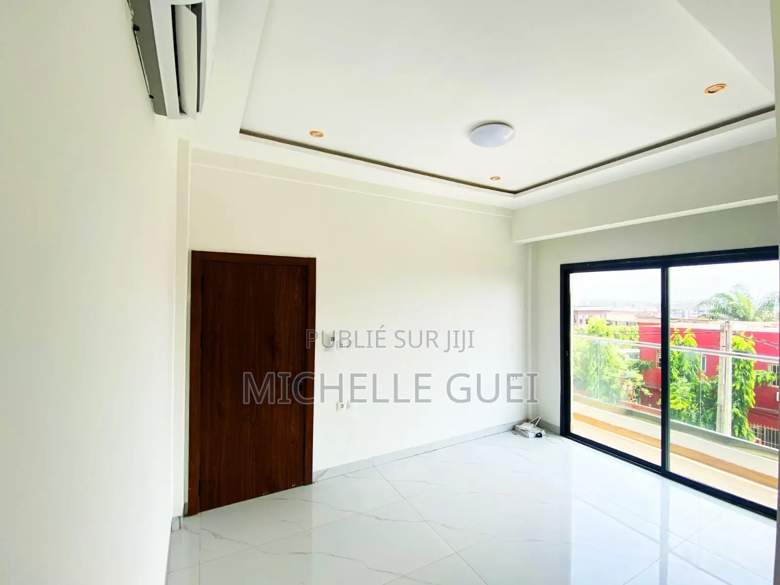 3chbre Appartement dans Cocody à Louer