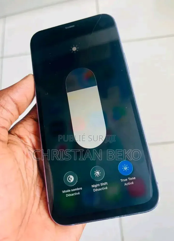 Apple iPhone 12 64 GB Violet