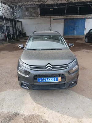 Citroen C4 2021 Gris