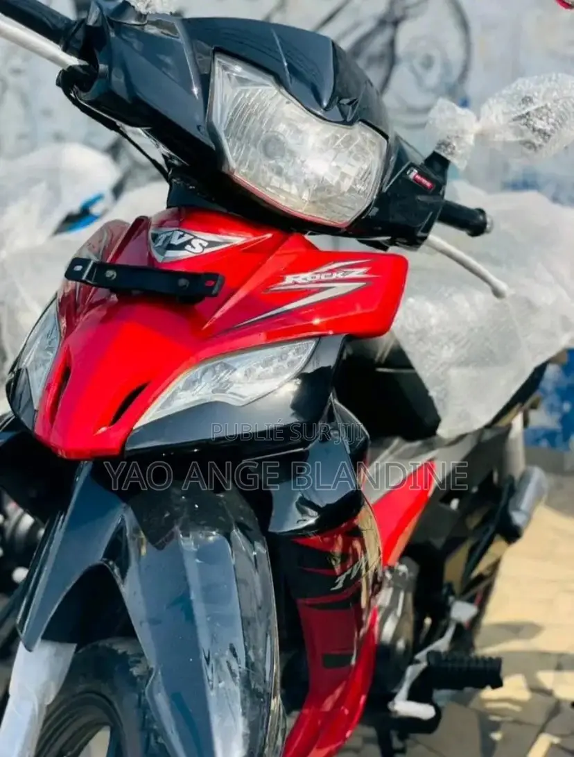 Nouveau TVS Max 125 2023 Noir