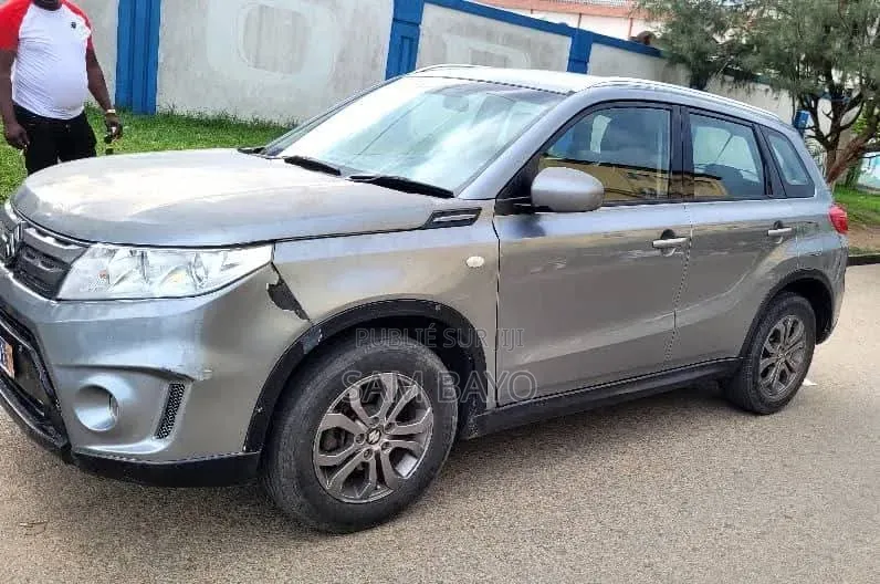 Suzuki Vitara 2015 Bleu