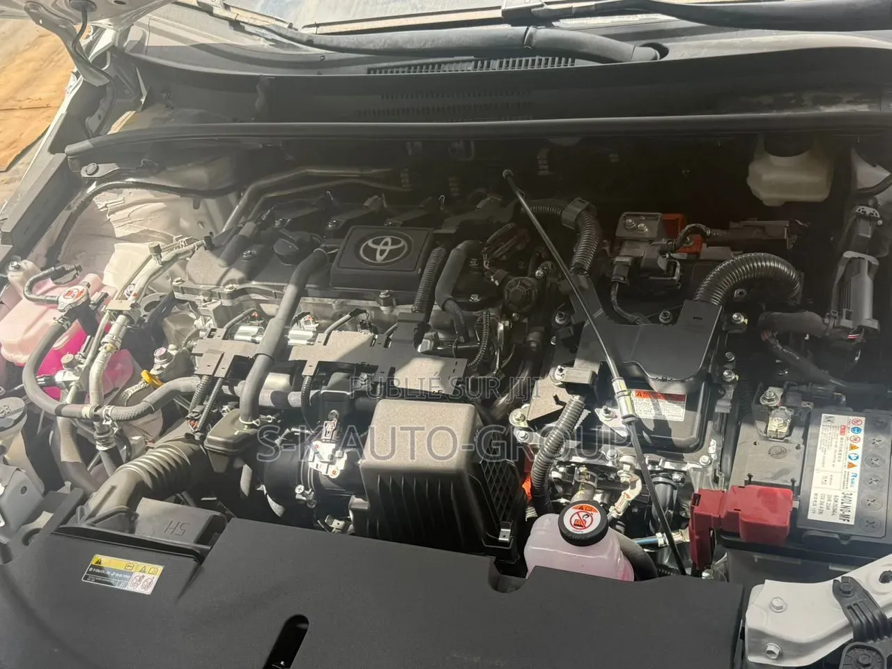 Nouveau Toyota Corolla Hybrid 2025 Blanc