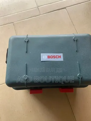 Niveau De Chantier Bosch Avec Tous Les Accessoires ( Trépied, Mire)