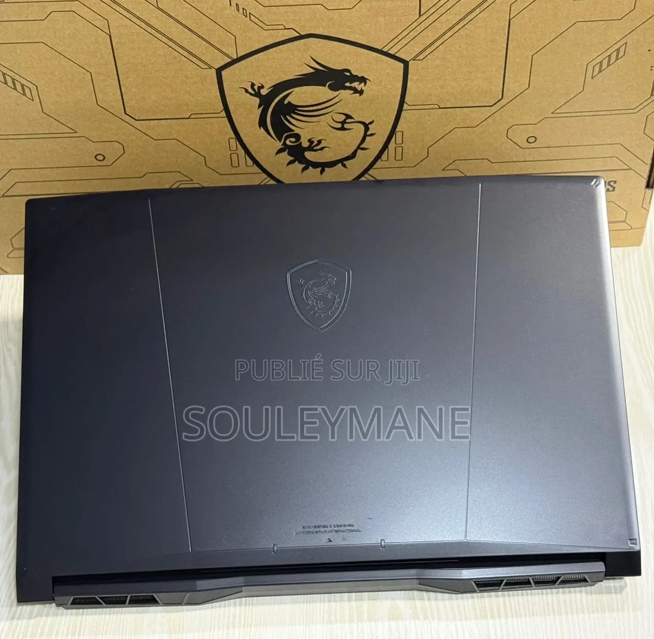 Nouveau Ordinateur portable MSI Katana 17 16GB Intel Core i7 SSD 512GB