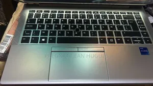Ordinateur portable HP ProBook 640 G5 8GB Intel Core i5 HDD+SSD 512GB