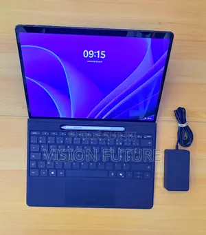Microsoft Surface Pro 11th Edition, a Copilot+ PC 16GB SSD 512GB