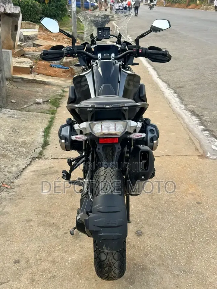 Nouveau BMW R1250GS 2022 Noir