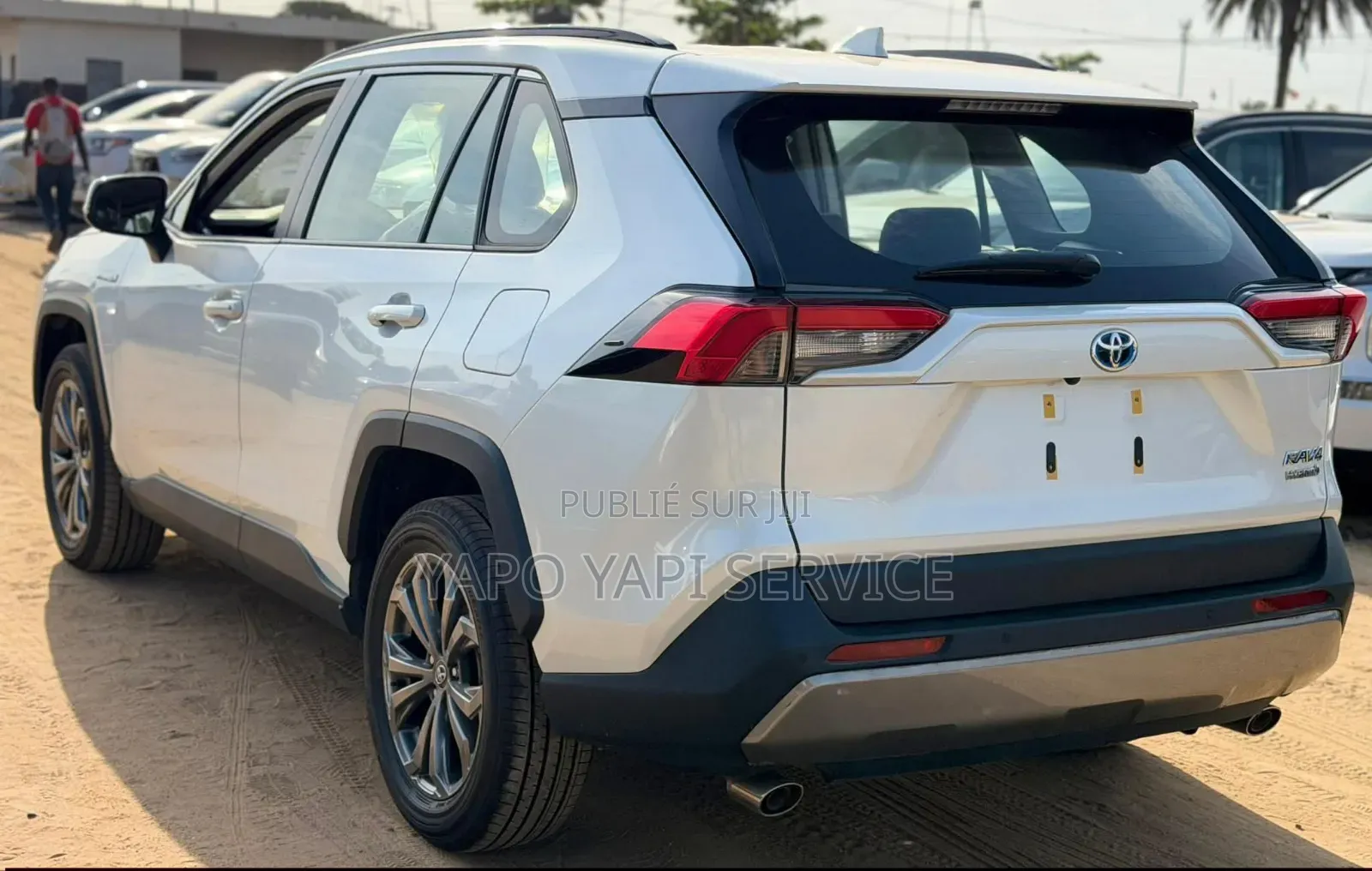 Toyota Allex 2025 Blanc cassé