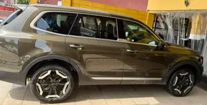 Nouveau Kia Telluride SX X-Line AWD 2025 Ivoire