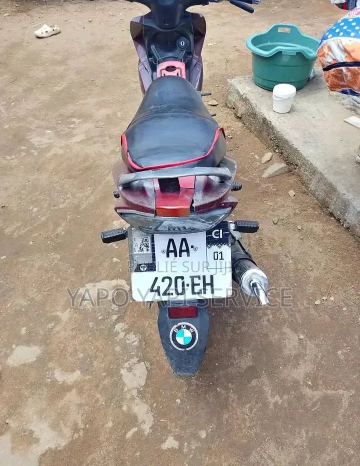 Nouveau KTM RC 125 2026 Rouge