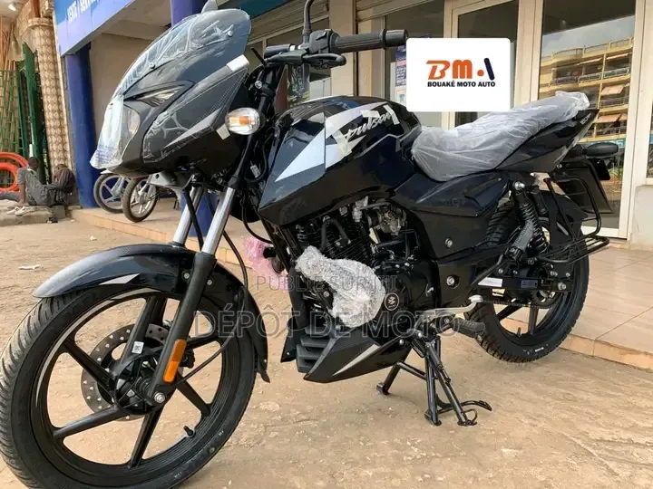 Nouveau Bajaj Pulsar 180 2025 Noir