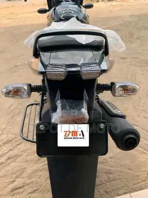 Nouveau Bajaj Pulsar 180 2025 Noir