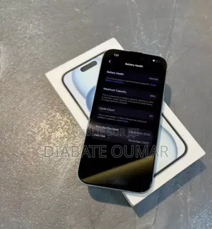 Nouveau Apple iPhone 15 256 GB Gris