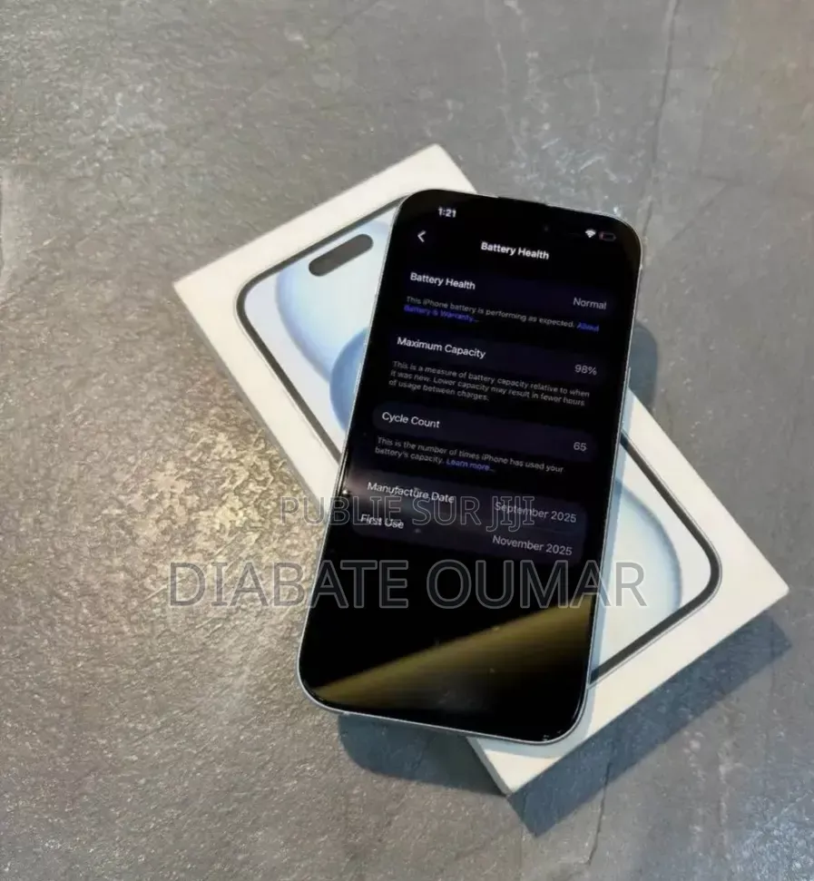 Nouveau Apple iPhone 15 256 GB Gris