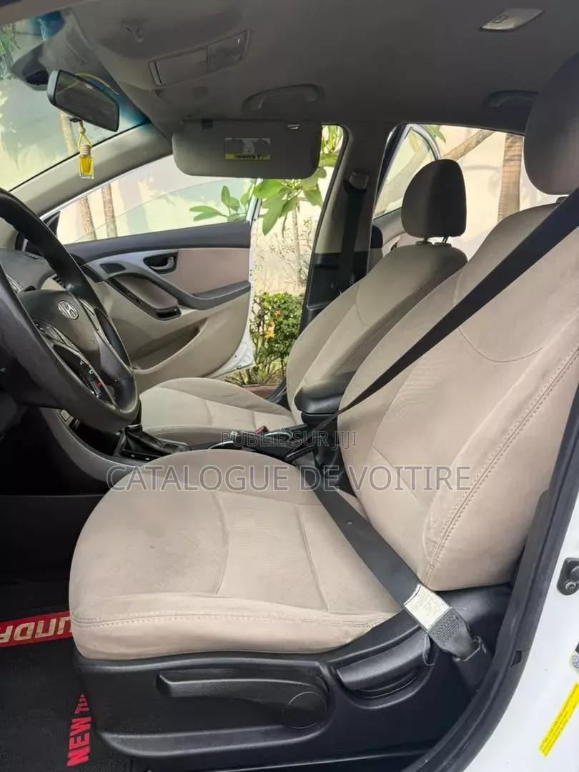 Hyundai Elantra 2016 Blanc