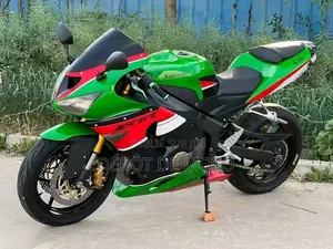 Nouveau Kawasaki Ninja ZX6R 2024 Vert