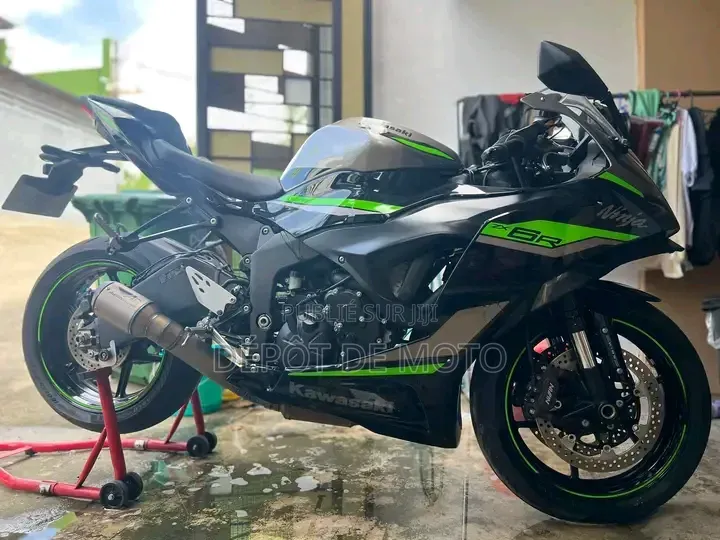 Nouveau Kawasaki Ninja ZX-10R 2022 Vert