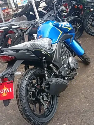 Nouveau Royal RY150 2025 Bleu
