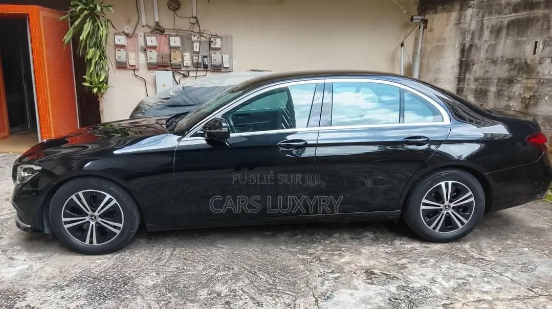 Mercedes-Benz E200 2023 Noir